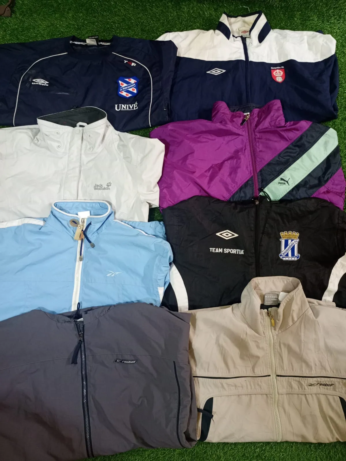 Branded windbreaker umbro reebok lacoste puma kappa jack wolfskin 24 pieces