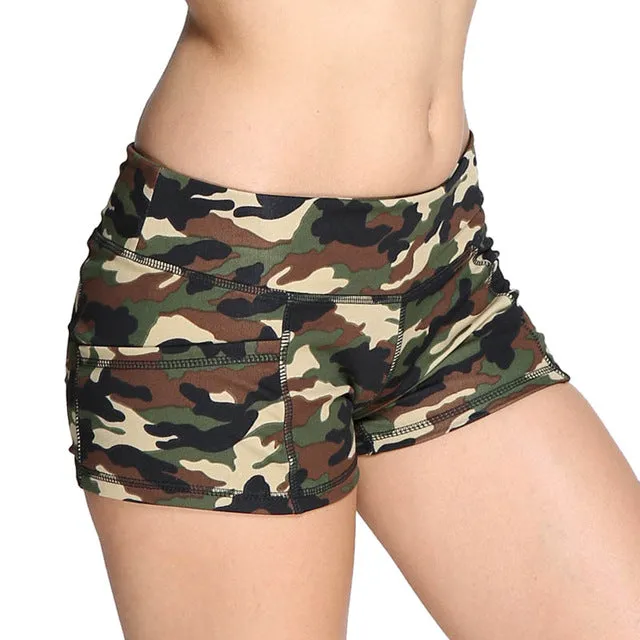 Camo Xtreme-FIT Booty Short Green