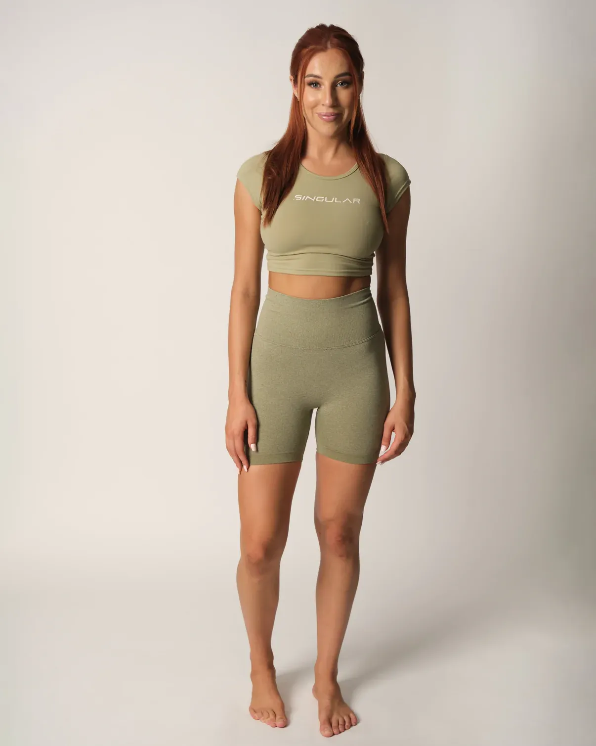 Sculpt Scrunch Shorts Light-Olive