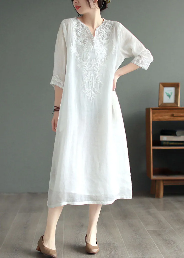 White Patchwork Linen Dresses V Neck Embroideried Bracelet Sleeve